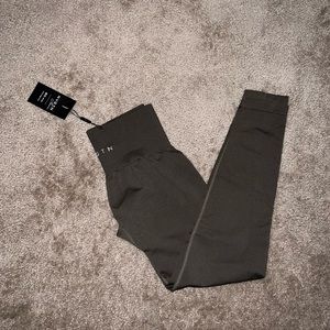 NVGTN olive green seamless leggings